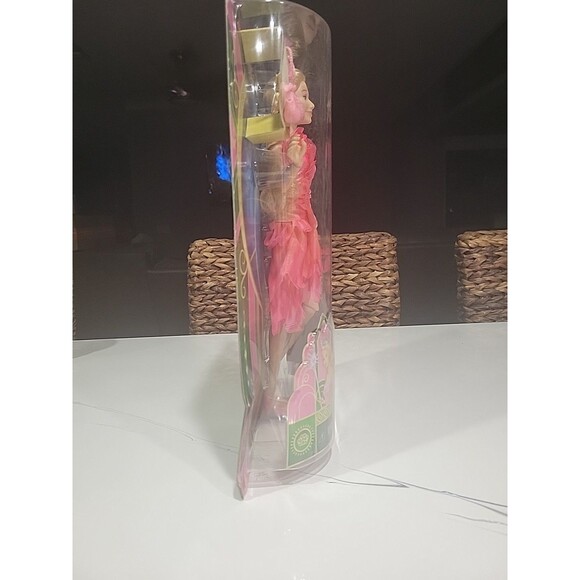 Wicked Glinda Fashion Doll With Removable Fashions & Accessories - Picture 6 of 15